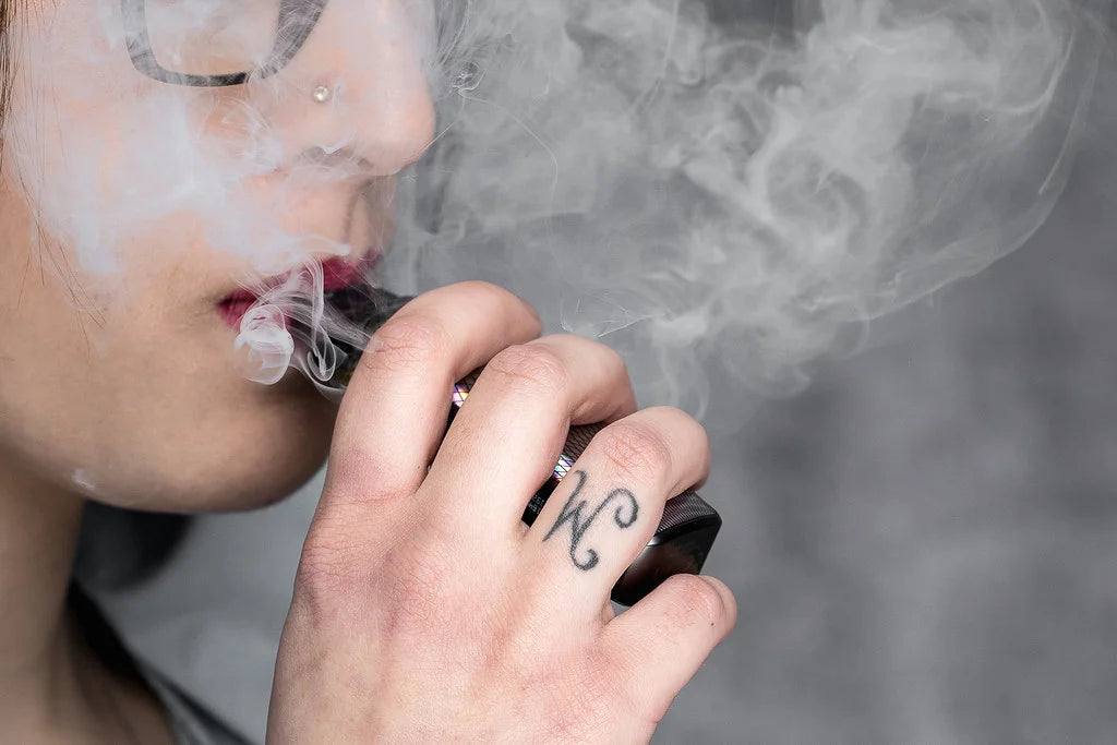 Discover the Bold Flavours of Disposable Vapes: A Guide for New and Experienced Vapers