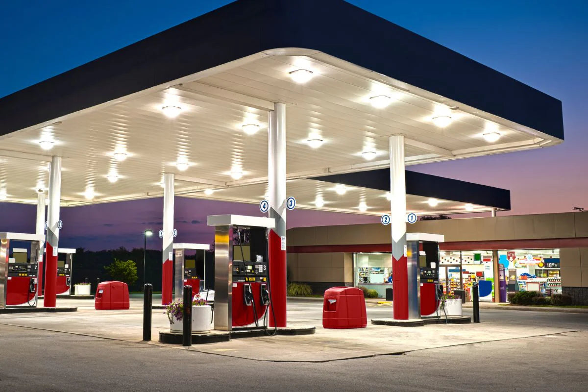 Why Vape Shops Offer a Safer, More Reliable Experience Than Gas Station Vapes