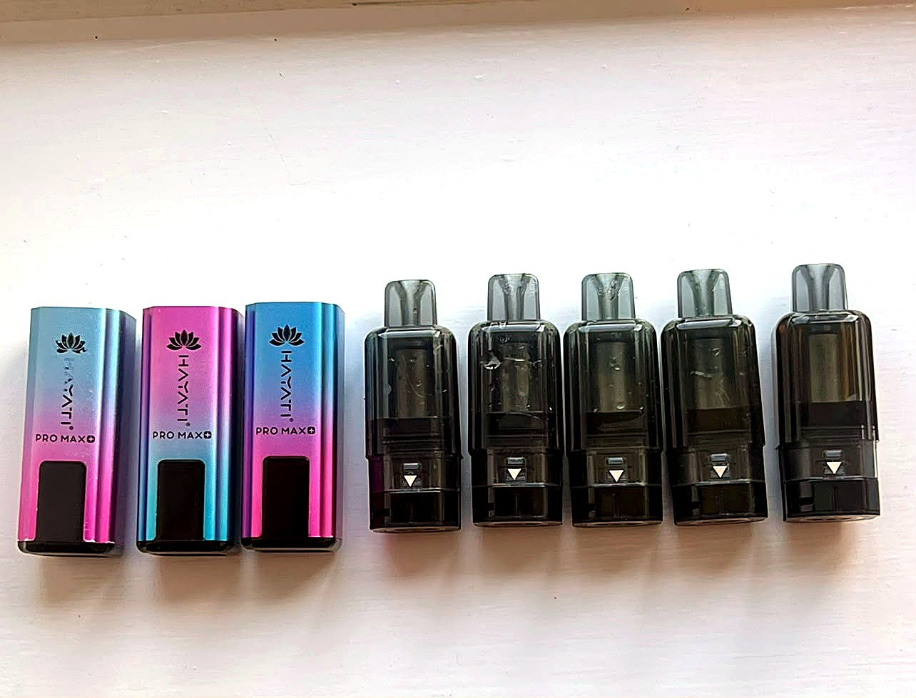 Three Hayati Pro Max Plus 6000 devices and five used replacement pods from Vape Offers' 30-day flavour fade test